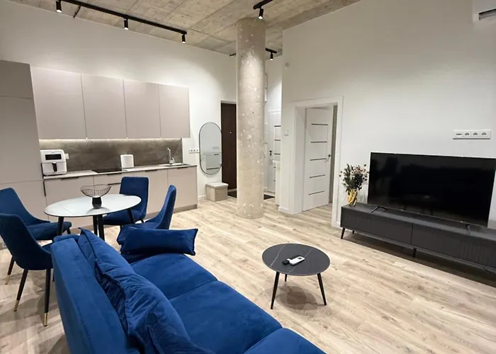 Modern Near Old Town Apartamento Kaunas